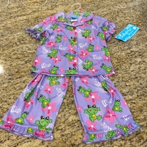 Adorable girls pj’s